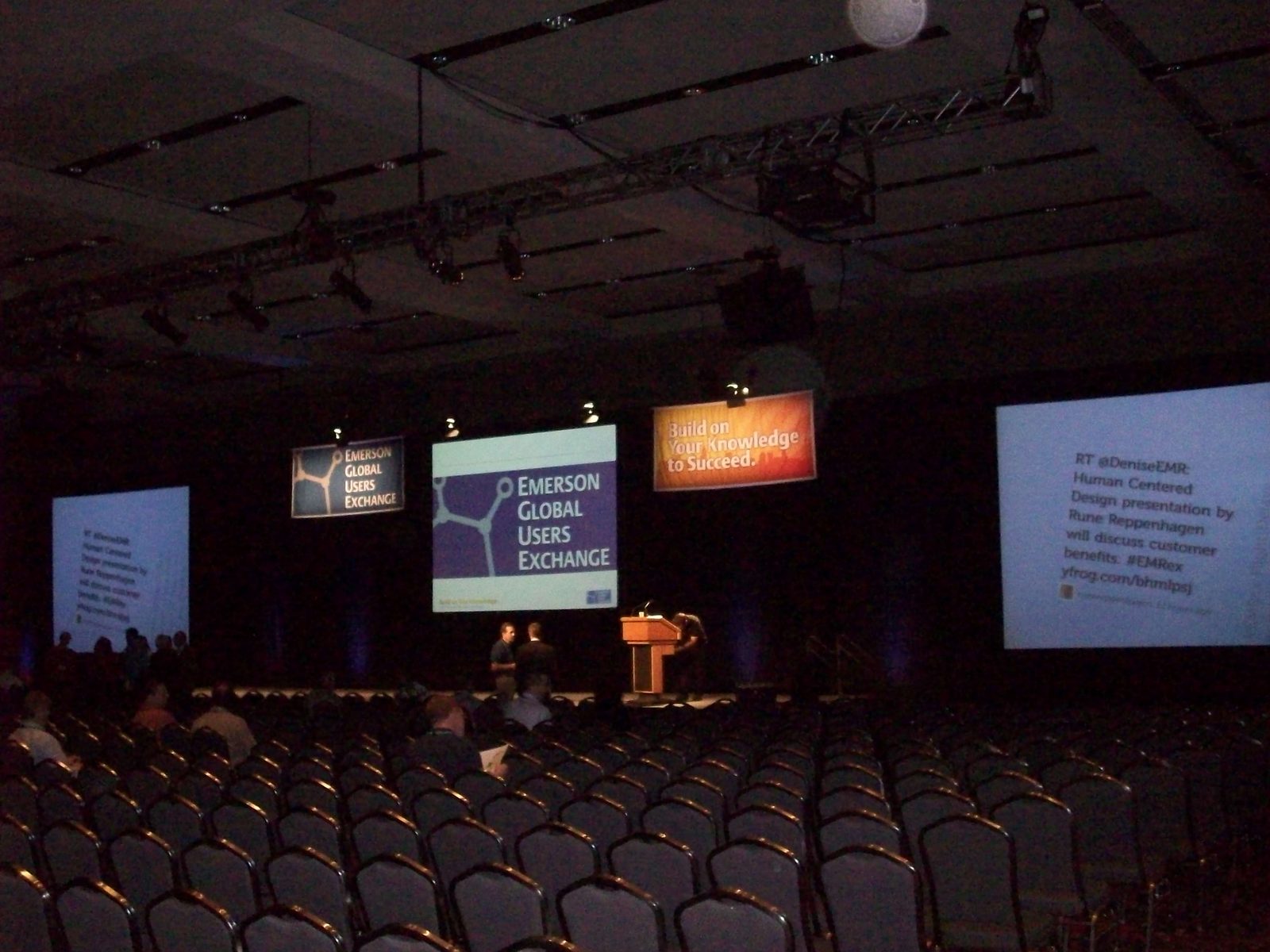 Large-Format Screens & Displays by Astro Audio Visual